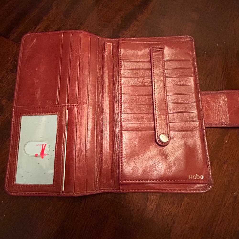 Stylish HOBO Wallet - Picture 3 of 4